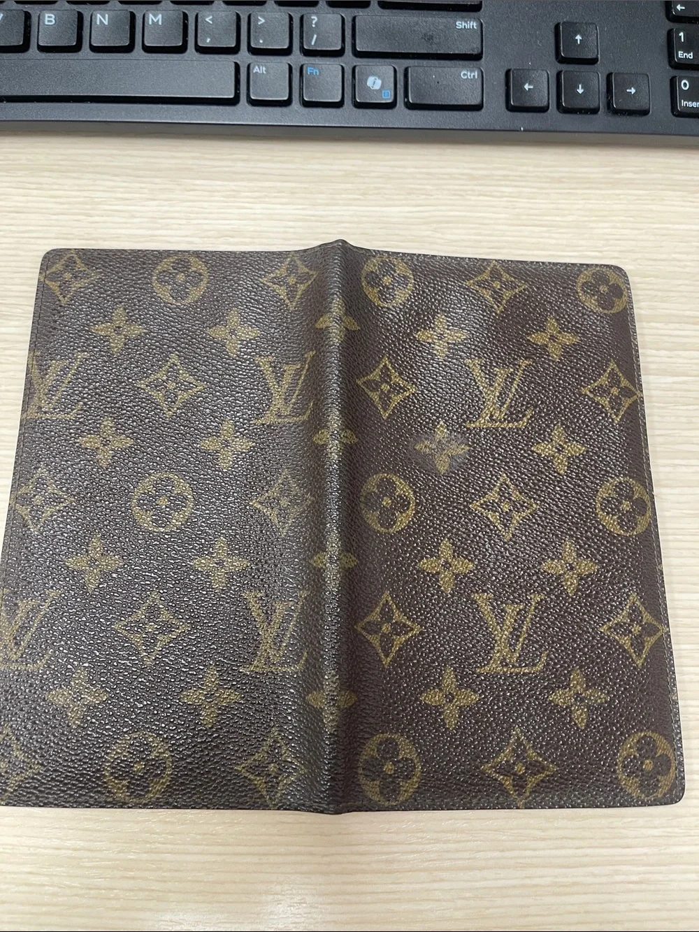 Louis Vuitton Vintage Monogram Card /Passport Holder EUC With COA